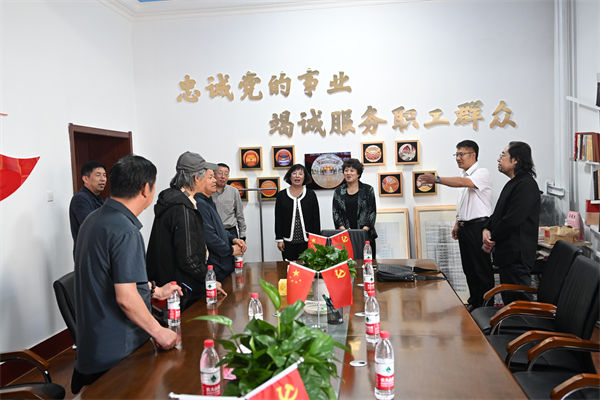 紀念毛澤東同志《在延安文藝座談會上的講話》發表81周年暨錦州市工人文化宮職工書畫苑正式啟動